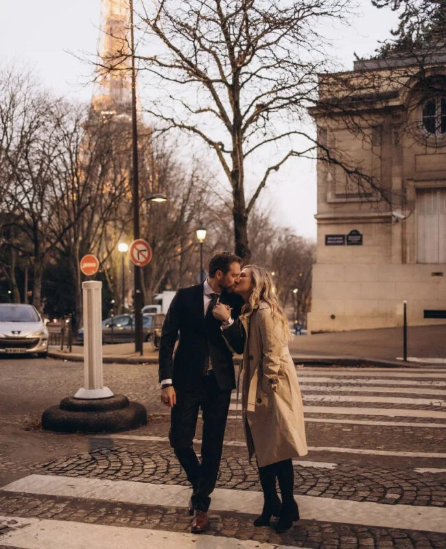 Couple Photos in Paris