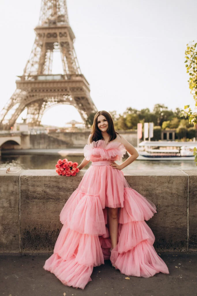 Eiffel tower quinceañera photoshoot