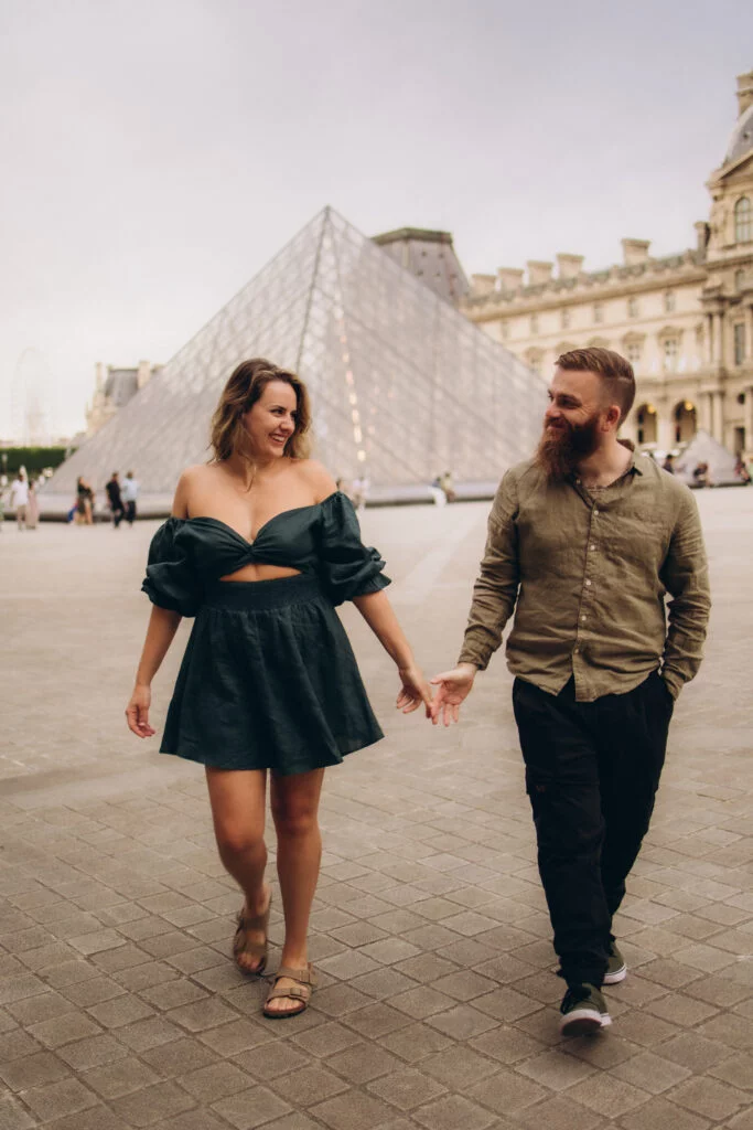 Louvre Photoshoot Ideas