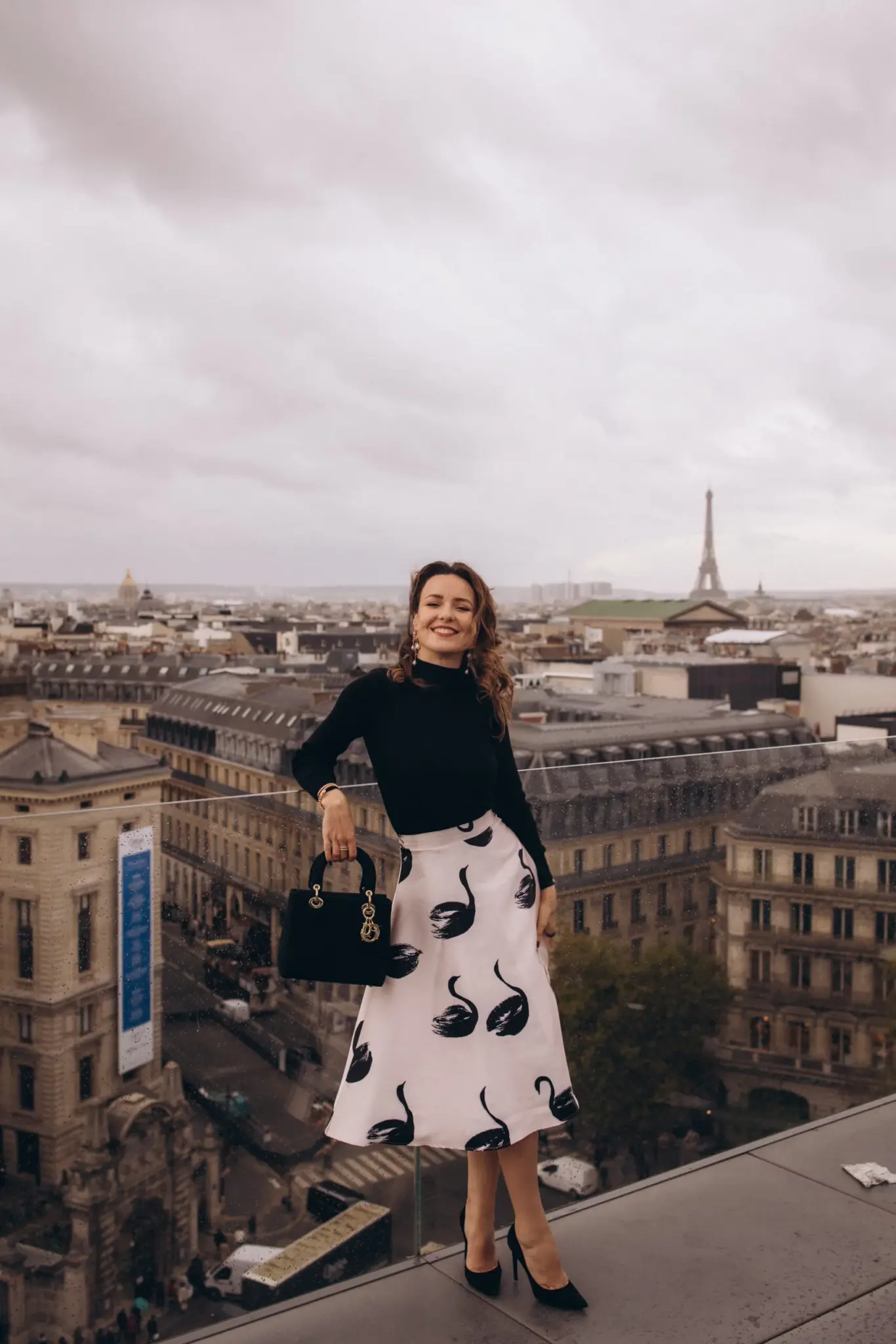 Personal photosession on a Paris rooftop